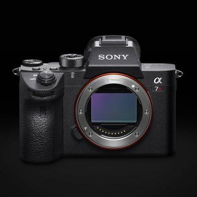 Фотоапарат Sony Alpha A7R III body (ILCE7RM3) UA