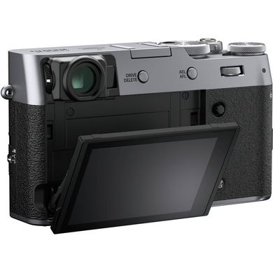 Компактний фотоаппарат Fujifilm X100V Silver (16642965)