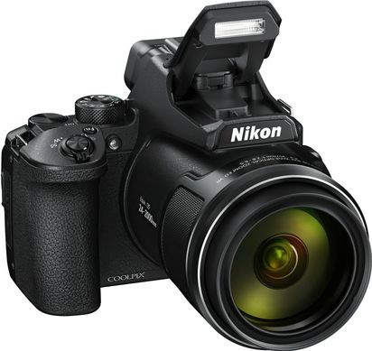 Фотоапарат Nikon Coolpix P950