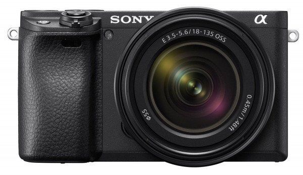 Фотоаппарат SONY Alpha a6400 + E 18-135 mm f/3.5-5.6 OSS (ILCE6400MB.CEC)