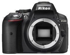 Дзеркальний фотоапарат Nikon D5300 body