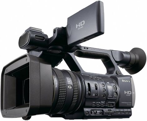 Видеокамера Sony HDR AX 2000E