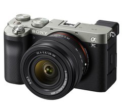 Беззеркальный фотоаппарат Sony Alpha a7C body Silver (ILCE7CS)