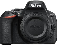 Зеркальный фотоаппарат Nikon D5600 body