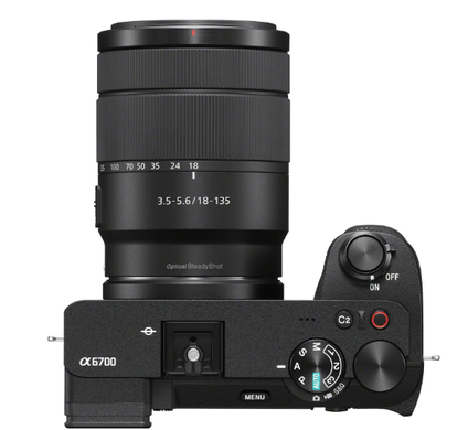 Фотоапарат Sony A6700 kit 18-135 Black