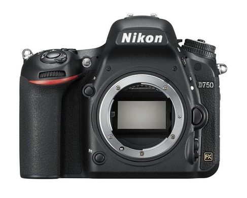 Зеркальный фотоаппарат Nikon D750 body UA