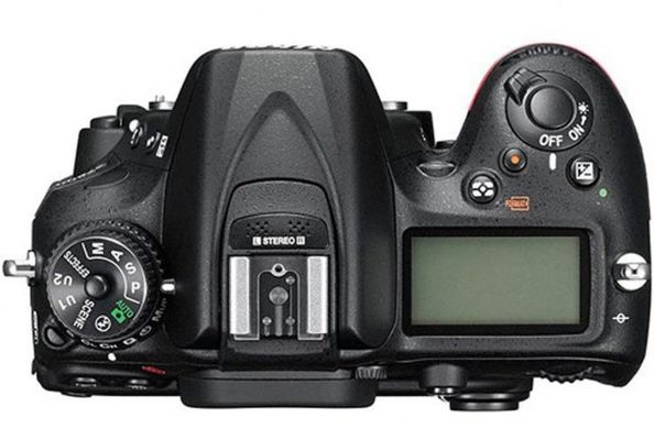Зеркальный фотоаппарат Nikon D7200 body