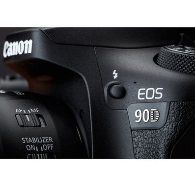 Зеркальный фотоаппарат Canon EOS 90D kit 18-55mm IS STM
