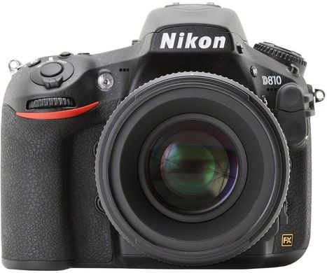 Дзеркальний фотоапарат Nikon D810 body
