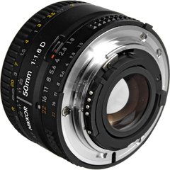 Объектив Nikon AF Nikkor 50mm f/1.8D (JAA013DA)